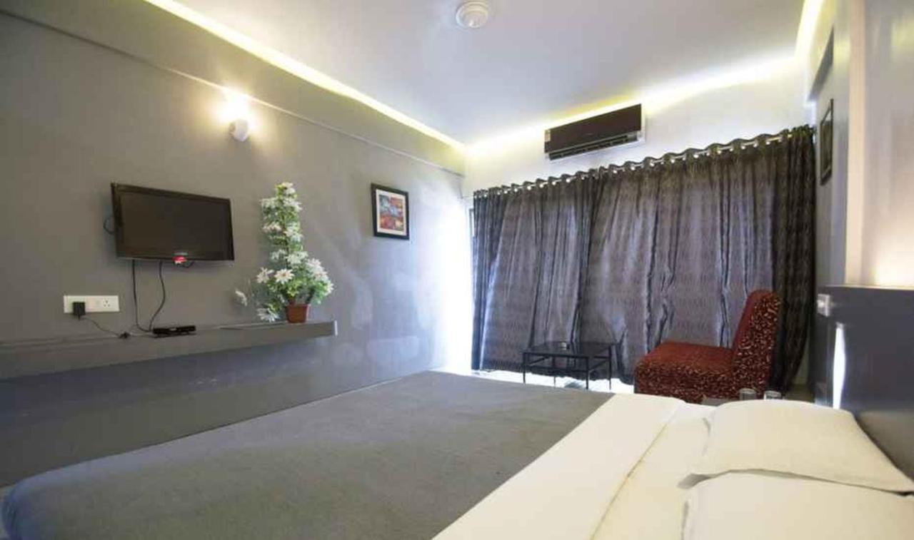 Hotel Royal Palace ออรังกาบัด ภายนอก รูปภาพ
